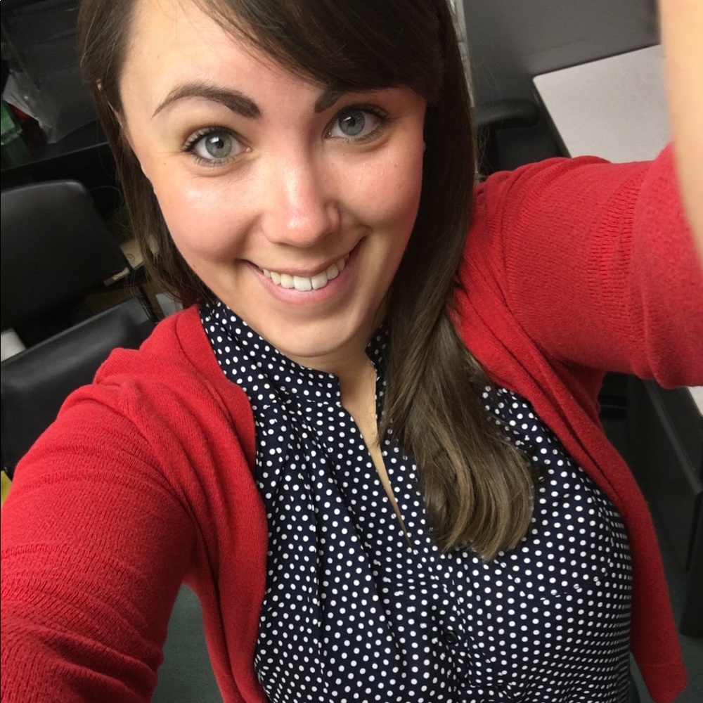 Meet your Posher, Abbey